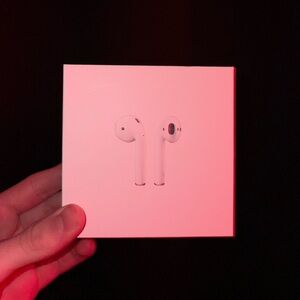 Apple AirPods 2nd Gen